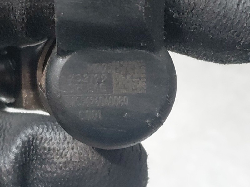 Recambio de inyector para volkswagen golf vi (5k1) 1.6 tdi referencia OEM IAM   