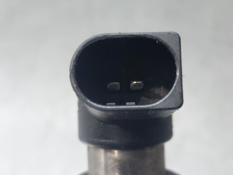 Recambio de inyector para volkswagen golf vi (5k1) 1.6 tdi referencia OEM IAM   