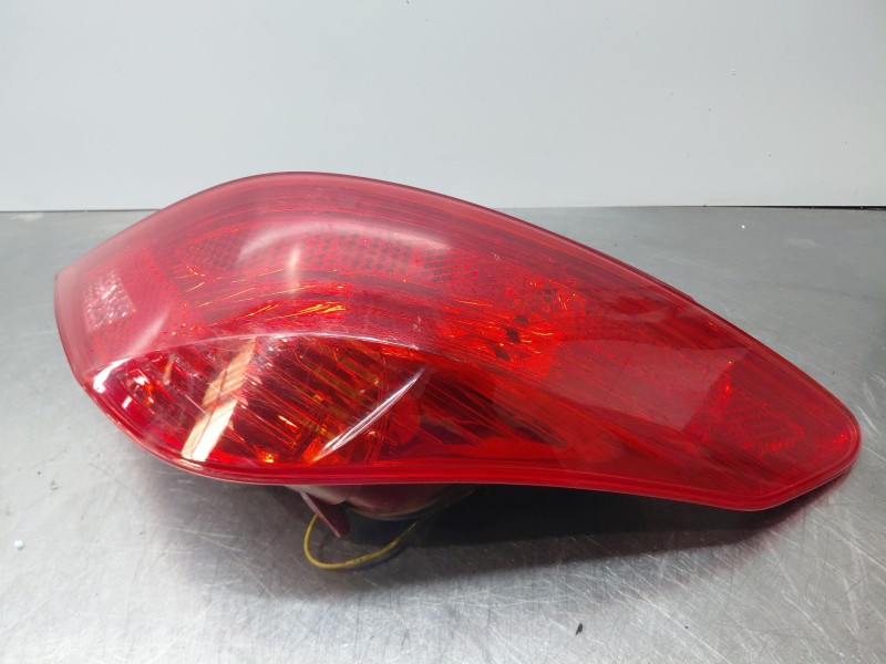 Recambio de piloto trasero derecho para peugeot 308 i (4a_, 4c_) 1.6 16v referencia OEM IAM   