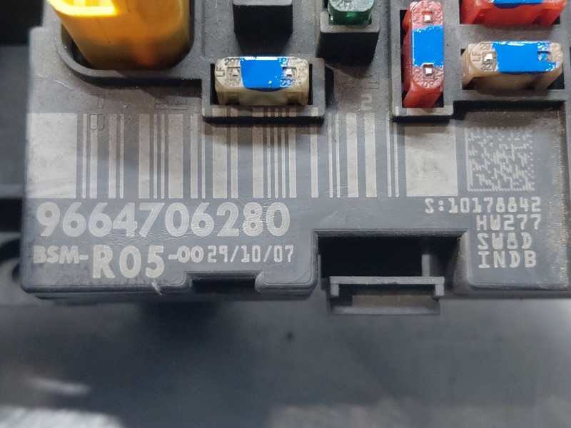 Recambio de caja reles / fusibles para peugeot 308 i (4a_, 4c_) 1.6 16v referencia OEM IAM   