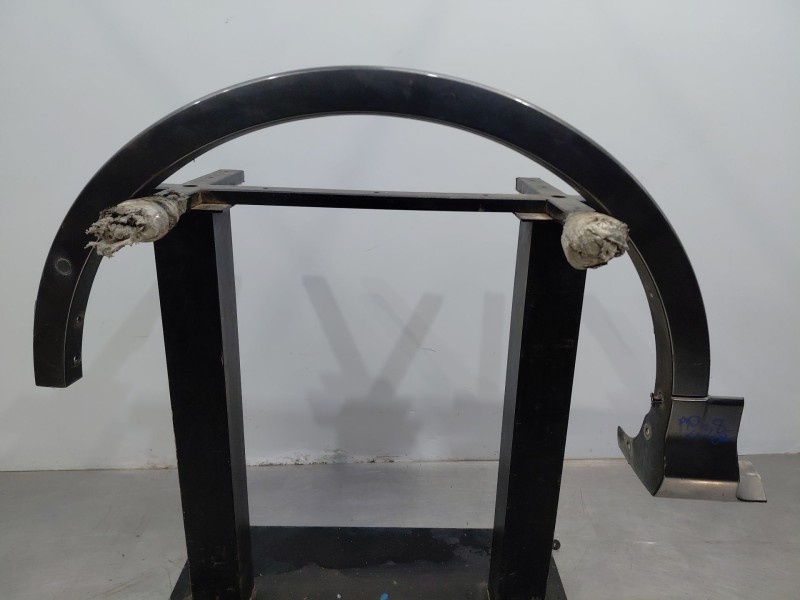 Recambio de aletin delantero izquierdo para ford kuga (cbs) ecoboost referencia OEM IAM CV4JS16D239ACW  