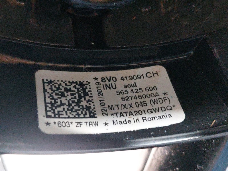 Recambio de volante para audi q2 (gab) design referencia OEM IAM   