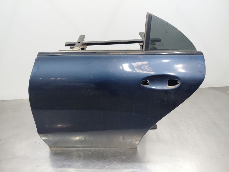 Recambio de puerta trasera izquierda para mercedes-benz clase cla (w118) sedan referencia OEM IAM   