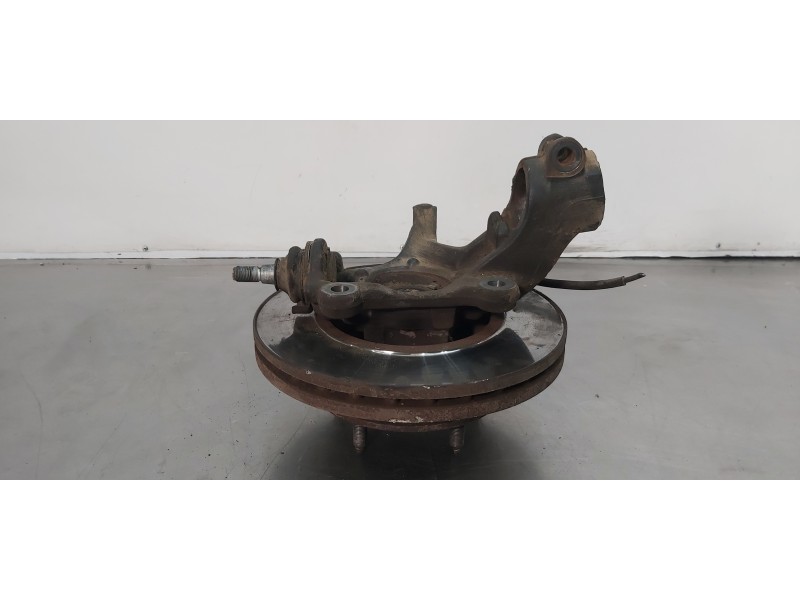 Recambio de mangueta delantera izquierda para ford transit kastenwagen (ttg) 350 l2 ambiente referencia OEM IAM 2350086 BK213K18