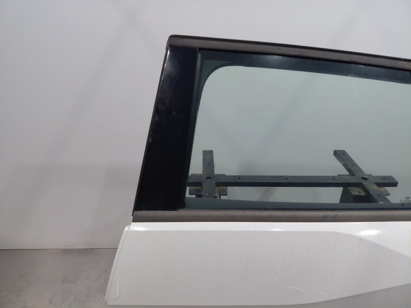 Recambio de puerta trasera izquierda para audi q2 (gab) design referencia OEM IAM   