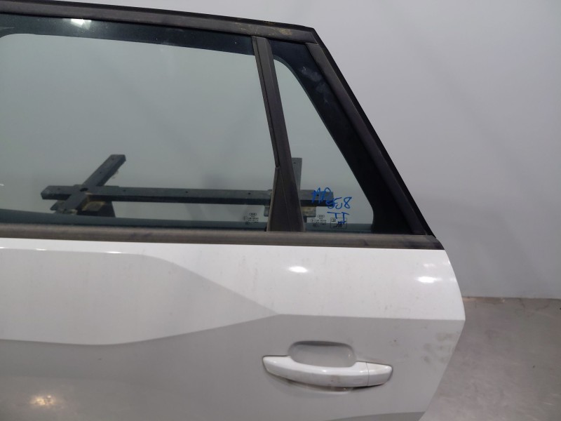 Recambio de puerta trasera izquierda para audi q2 (gab) design referencia OEM IAM   