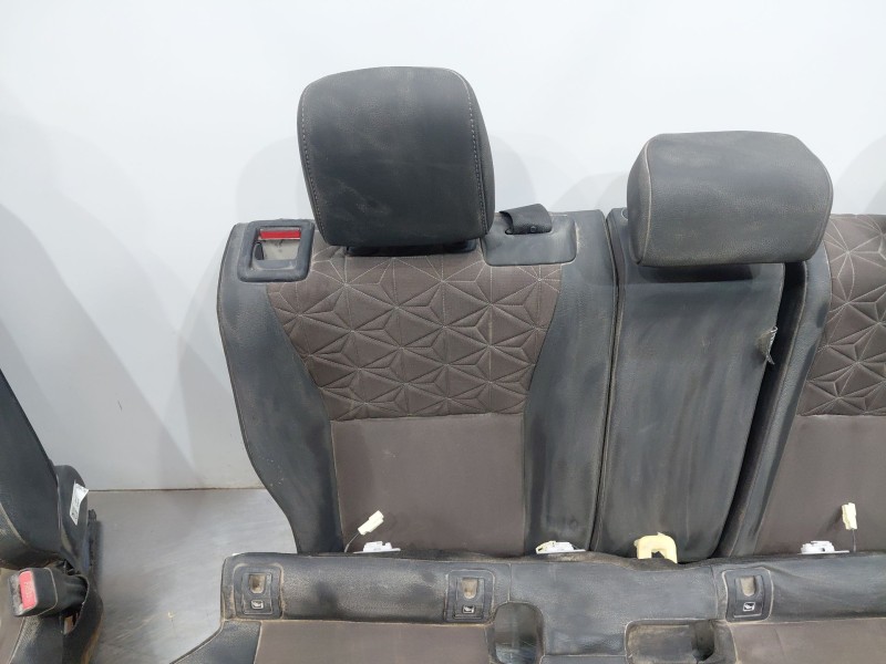 Recambio de juego asientos completo para toyota yaris cross mpx style referencia OEM IAM   