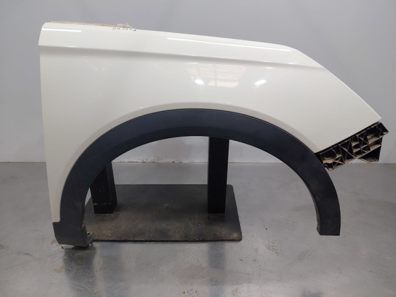 Recambio de aleta delantera derecha para ssangyong korando urban referencia OEM IAM   