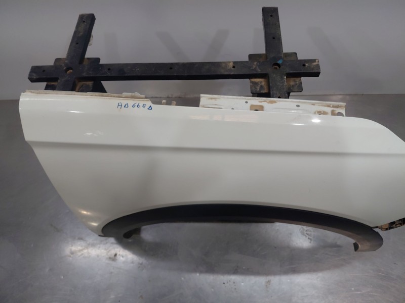 Recambio de aleta delantera derecha para ssangyong korando urban referencia OEM IAM   