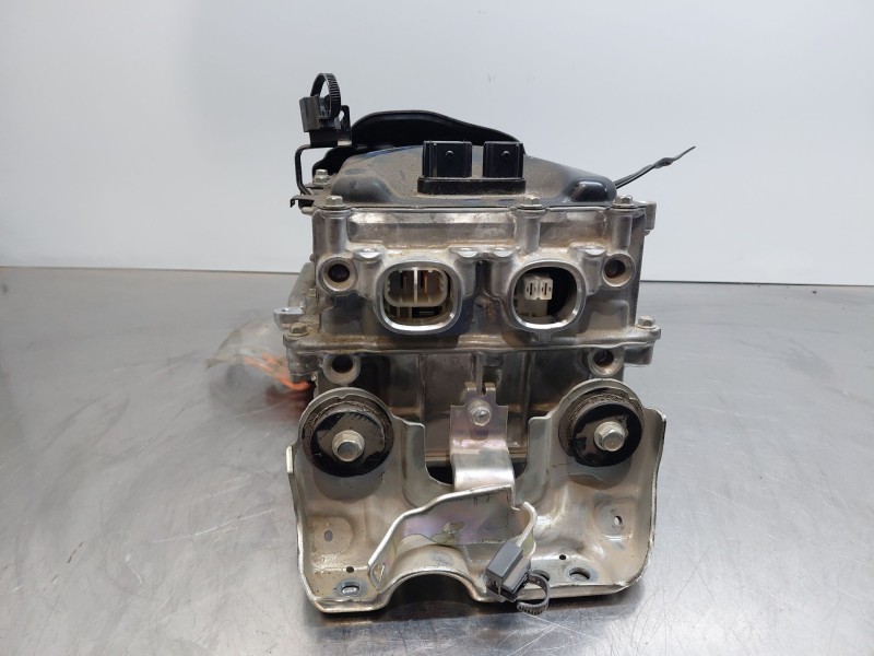 Recambio de bateria para toyota yaris cross mpx style referencia OEM IAM   