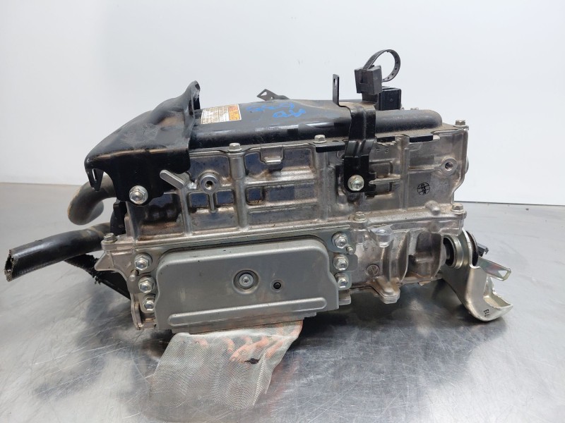 Recambio de bateria para toyota yaris cross mpx style referencia OEM IAM   