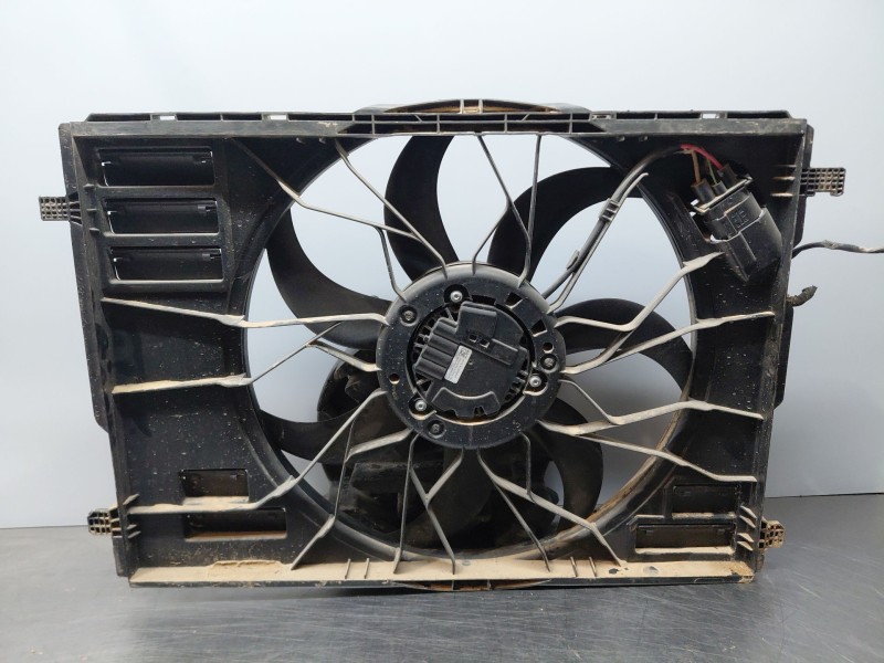 Recambio de electroventilador para mercedes-benz clase cla (w118) sedan referencia OEM IAM   