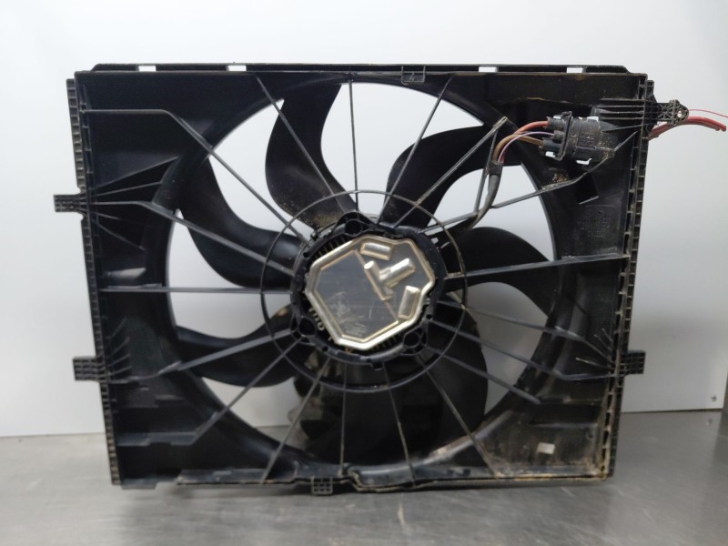 Recambio de electroventilador para mercedes-benz clase e (w213) elegance referencia OEM IAM   