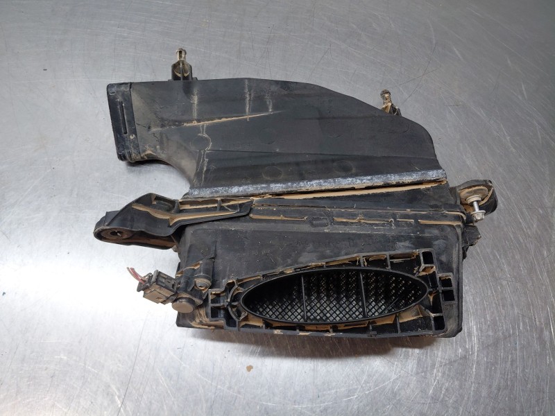 Recambio de filtro aire para mercedes-benz clase e (w213) elegance referencia OEM IAM a6420903501  