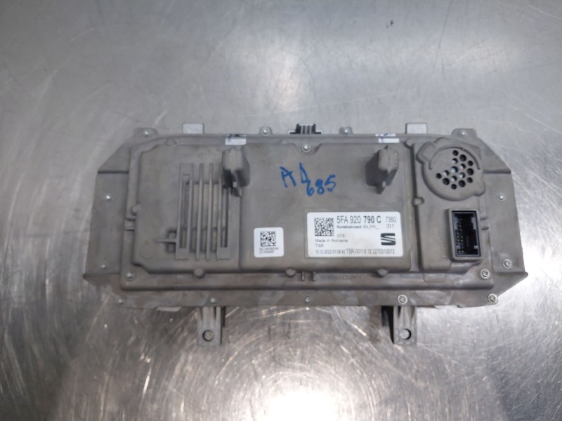 Recambio de cuadro instrumentos para cupra formentor suv referencia OEM IAM   