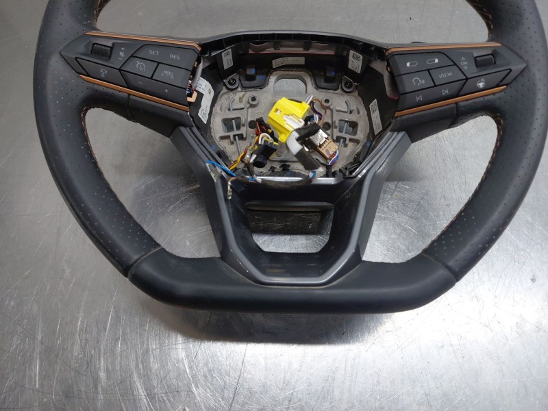 Recambio de volante para cupra formentor suv referencia OEM IAM   