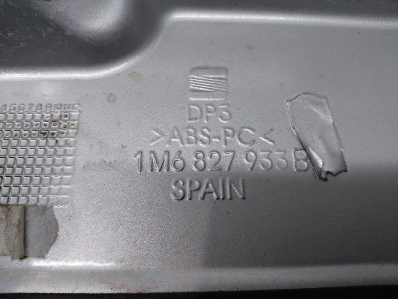 Recambio de aleron trasero para seat leon (1m1) 1.9 tdi referencia OEM IAM   