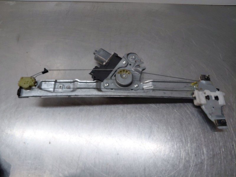 Recambio de elevalunas delantero izquierdo para peugeot 308 i (4a_, 4c_) 1.6 hdi referencia OEM IAM   