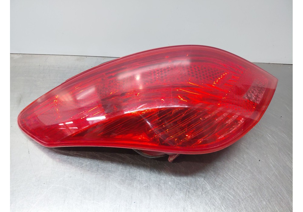 Recambio de piloto trasero izquierdo para peugeot 308 i (4a_, 4c_) 1.6 hdi referencia OEM IAM   