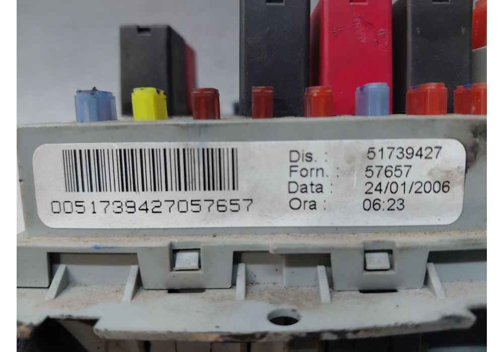 Recambio de caja reles / fusibles para lancia musa (350_) 1.9 d multijet (350.axc1a) referencia OEM IAM   