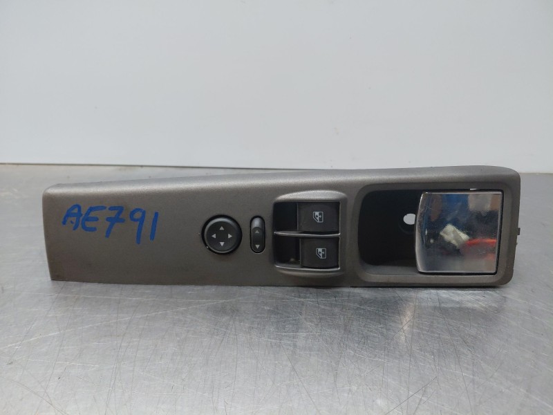 Recambio de mando elevalunas delantero izquierdo para lancia musa (350_) 1.9 d multijet (350.axc1a) referencia OEM IAM   