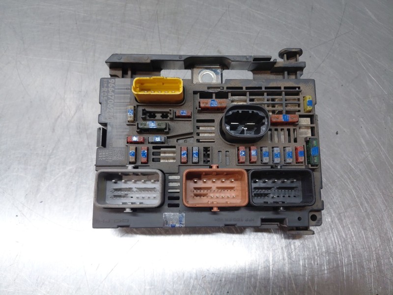 Recambio de caja reles / fusibles para peugeot 308 i (4a_, 4c_) 1.6 hdi referencia OEM IAM   