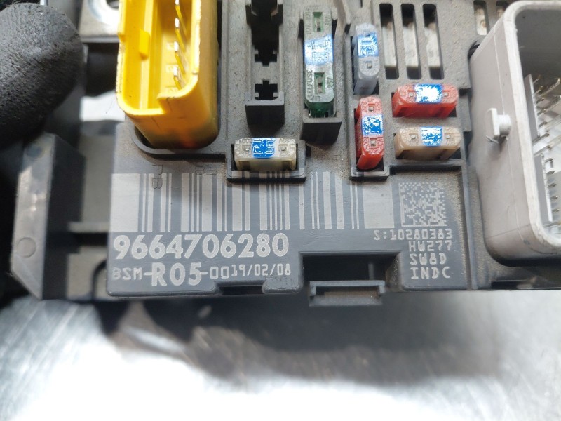Recambio de caja reles / fusibles para peugeot 308 i (4a_, 4c_) 1.6 hdi referencia OEM IAM   