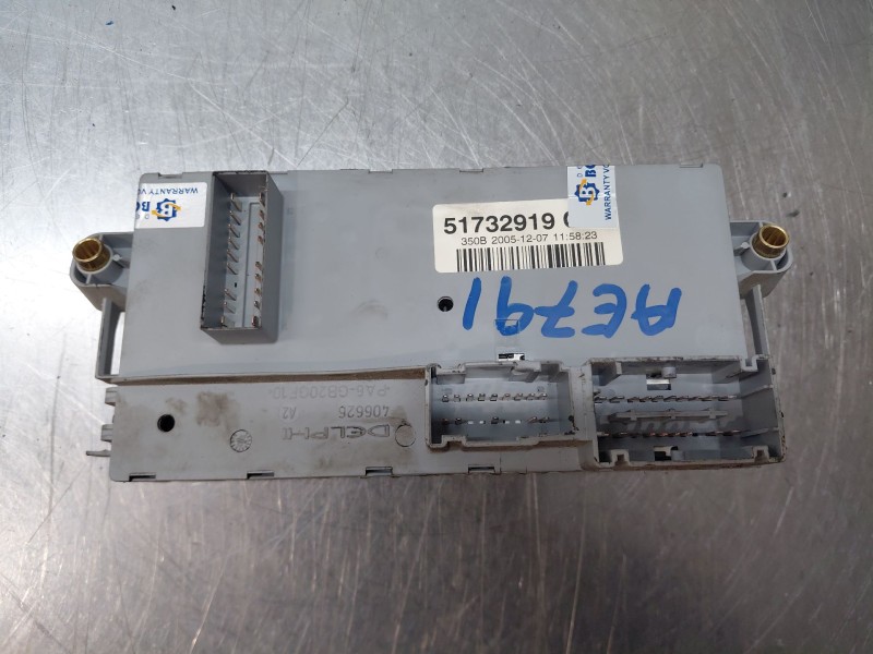 Recambio de caja reles / fusibles para lancia musa (350_) 1.9 d multijet (350.axc1a) referencia OEM IAM   