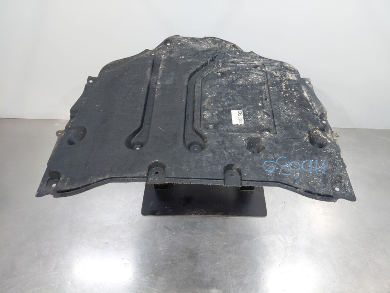 Recambio de cubrecarter para toyota yaris cross mpx style referencia OEM IAM   