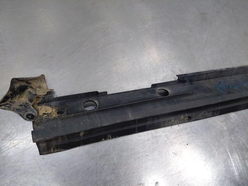 Recambio de faldon lateral para toyota yaris cross mpx style referencia OEM IAM   