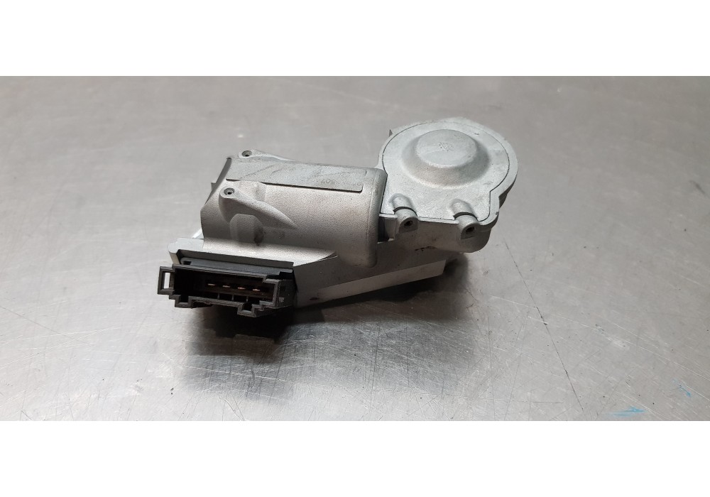 Recambio de antirrobo para mercedes clase c (w203) berlina 180 compressor (203.046) referencia OEM IAM A2031621130  