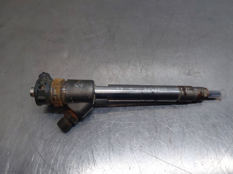 Recambio de inyector para peugeot rifter active pack referencia OEM IAM   