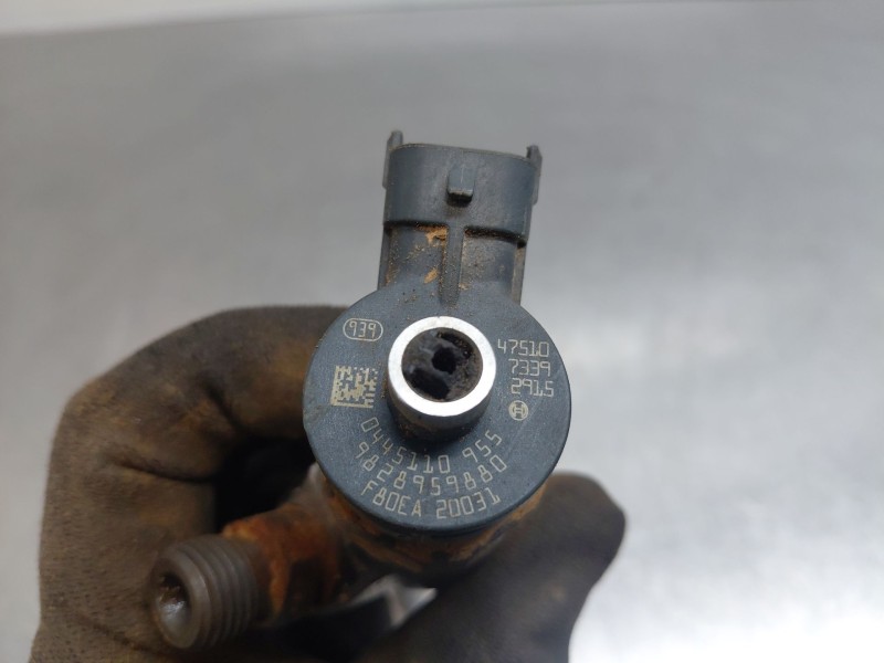 Recambio de inyector para peugeot rifter active pack referencia OEM IAM   