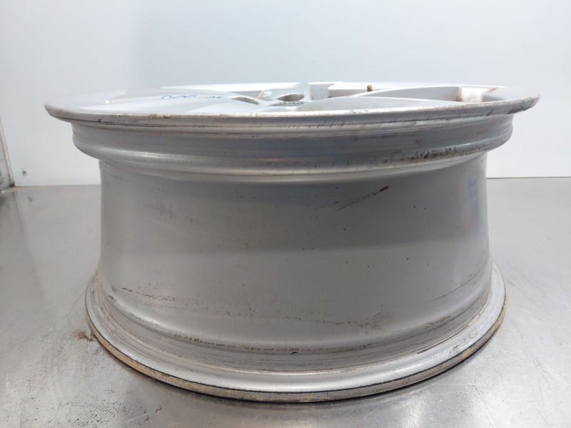 Recambio de llanta para audi q2 (gab) design referencia OEM IAM   