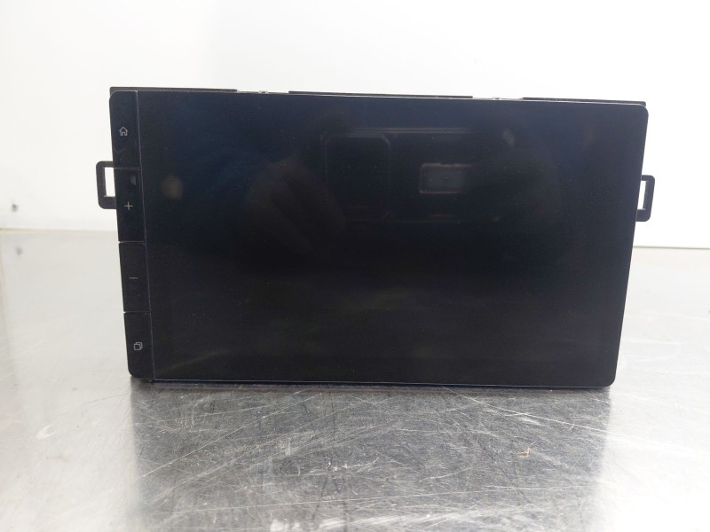 Recambio de pantalla multifuncion para toyota yaris cross mpx style referencia OEM IAM   