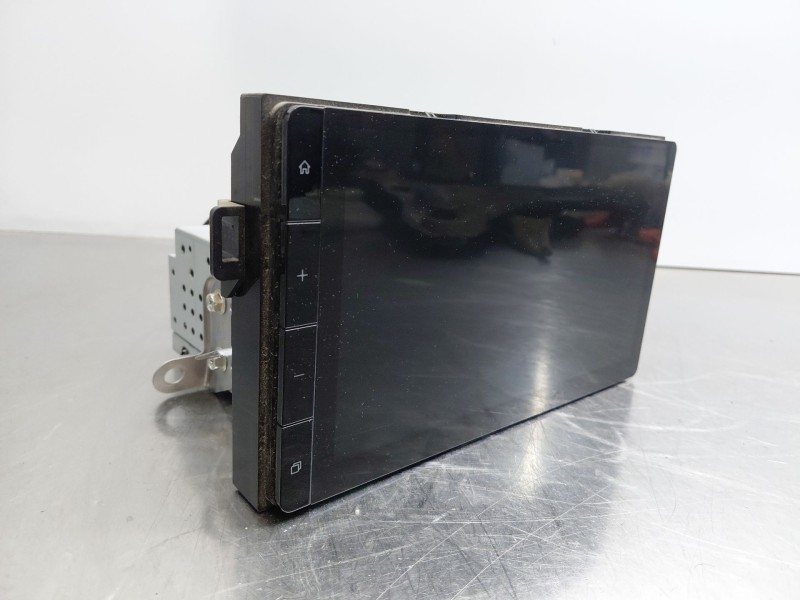 Recambio de pantalla multifuncion para toyota yaris cross mpx style referencia OEM IAM   