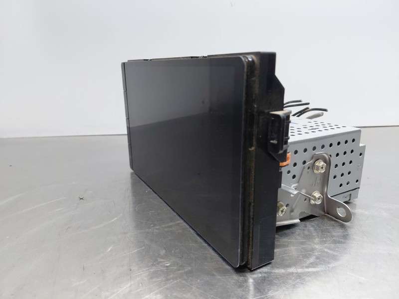 Recambio de pantalla multifuncion para toyota yaris cross mpx style referencia OEM IAM   