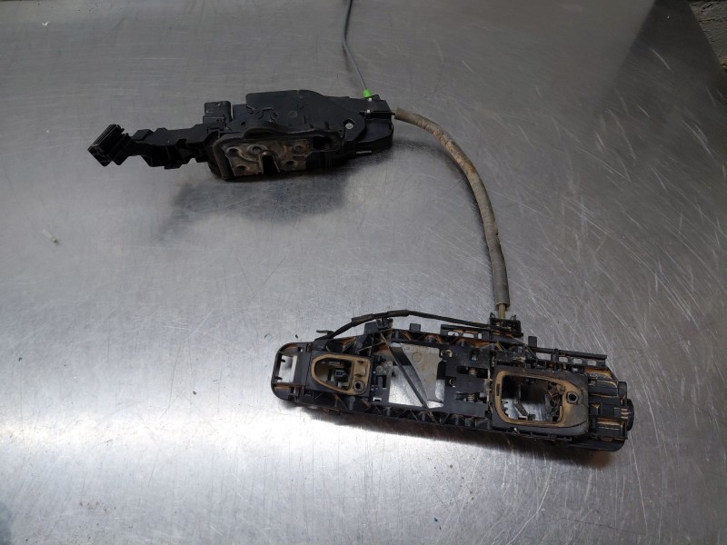 Recambio de cerradura puerta trasera derecha para mercedes-benz clase cla (w118) sedan referencia OEM IAM   