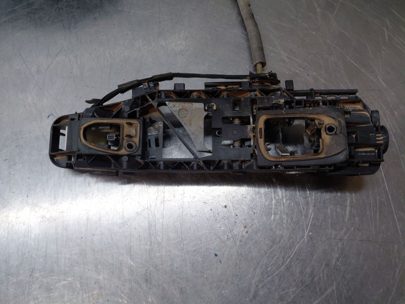 Recambio de cerradura puerta trasera derecha para mercedes-benz clase cla (w118) sedan referencia OEM IAM   