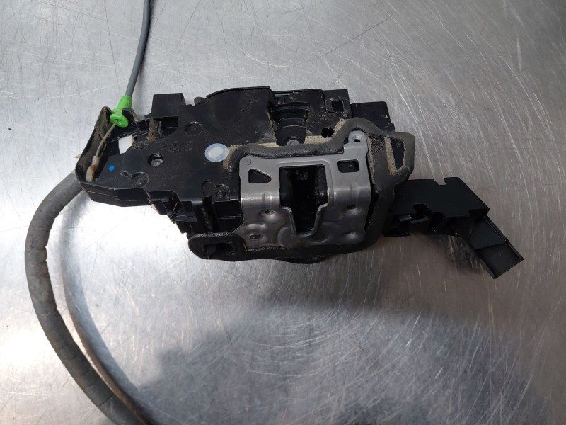 Recambio de cerradura puerta trasera derecha para mercedes-benz clase cla (w118) sedan referencia OEM IAM   