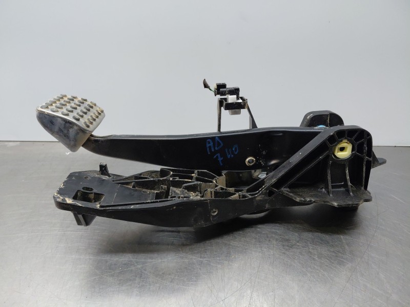 Recambio de pedal freno para mercedes-benz clase cla (w118) sedan referencia OEM IAM   