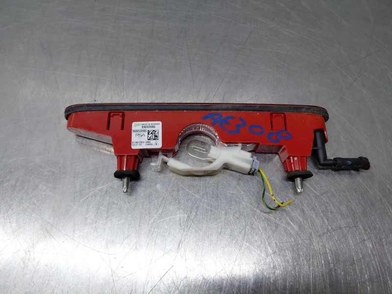 Recambio de luz central de freno para peugeot rifter active pack referencia OEM IAM   