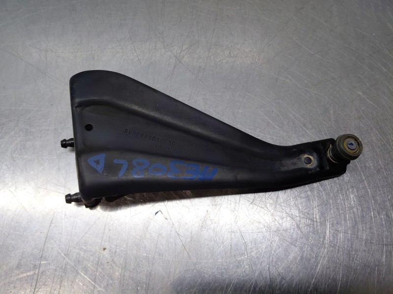 Recambio de soporte / guia puerta corredera para peugeot rifter active pack referencia OEM IAM   