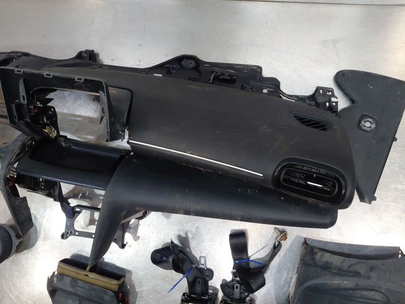 Recambio de kit airbag para toyota yaris cross mpx style referencia OEM IAM   
