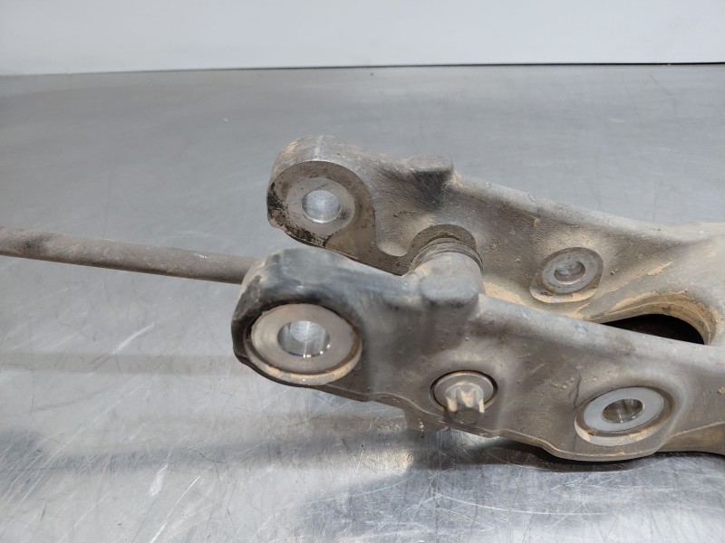 Recambio de brazo suspension inferior trasero derecho para mercedes-benz clase e (w213) elegance referencia OEM IAM   