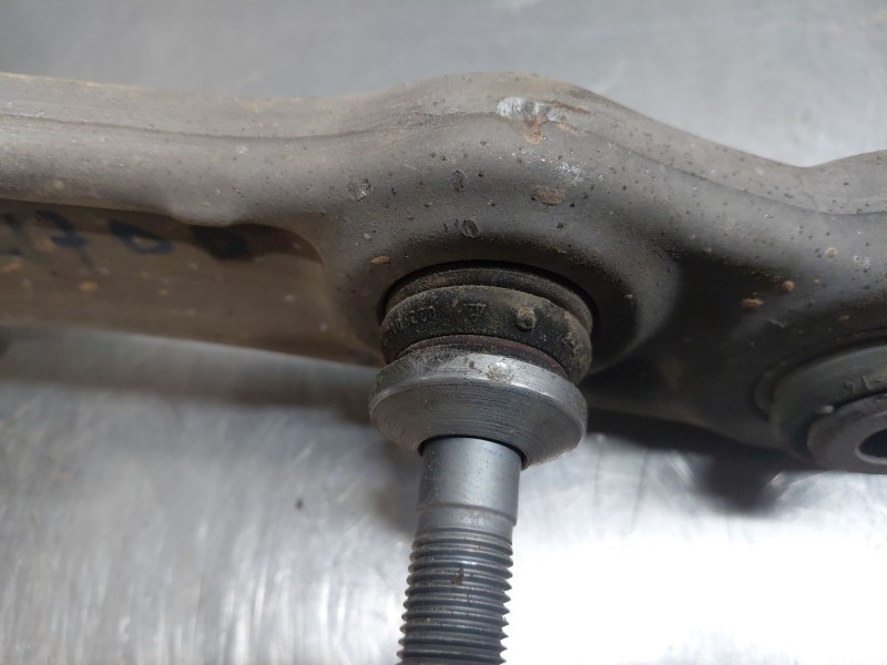 Recambio de brazo suspension inferior delantero derecho para mercedes-benz clase e (w213) elegance referencia OEM IAM   