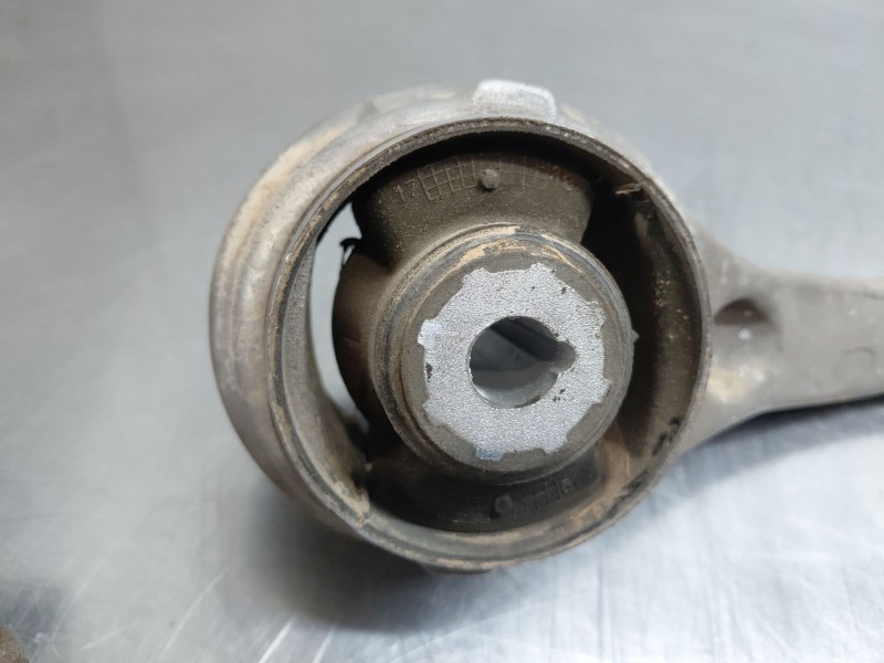 Recambio de brazo suspension inferior delantero izquierdo para mercedes-benz clase e (w213) elegance referencia OEM IAM   