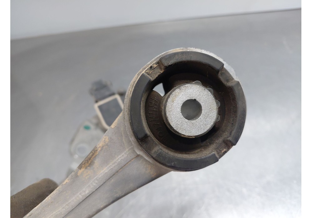 Recambio de brazo suspension superior delantero derecho para mercedes-benz clase e (w213) elegance referencia OEM IAM   