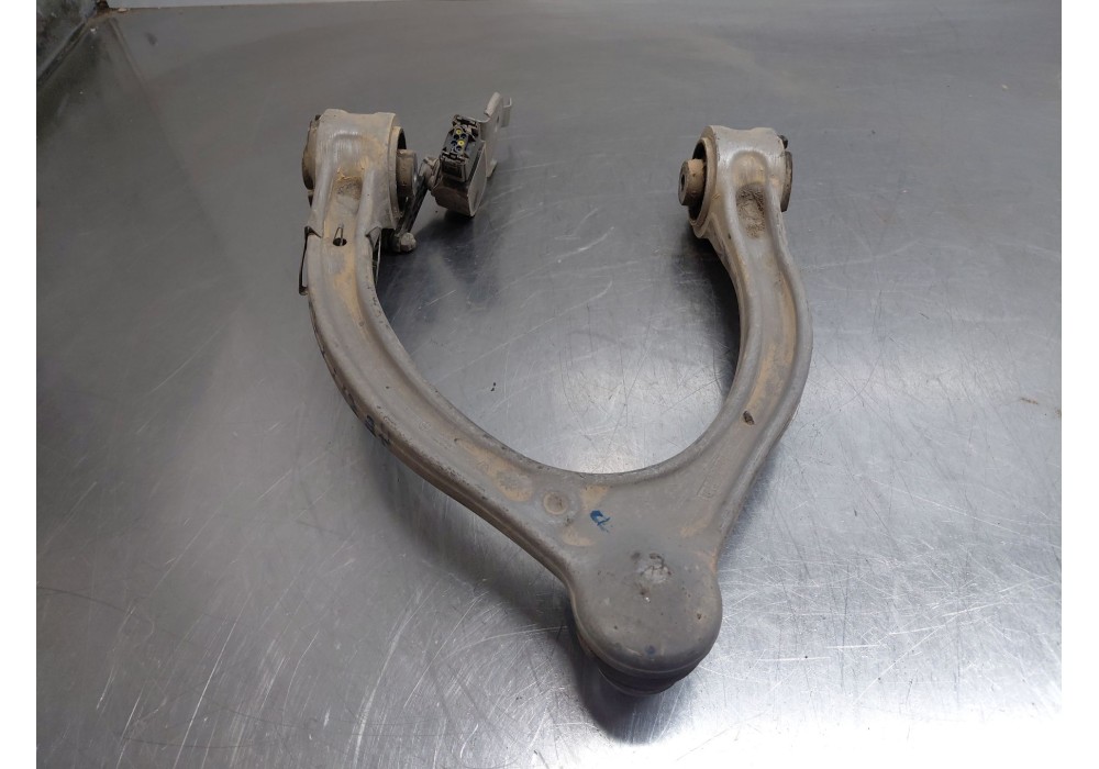 Recambio de brazo suspension superior delantero izquierdo para mercedes-benz clase e (w213) elegance referencia OEM IAM   