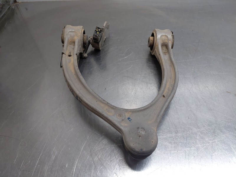 Recambio de brazo suspension superior delantero izquierdo para mercedes-benz clase e (w213) elegance referencia OEM IAM   
